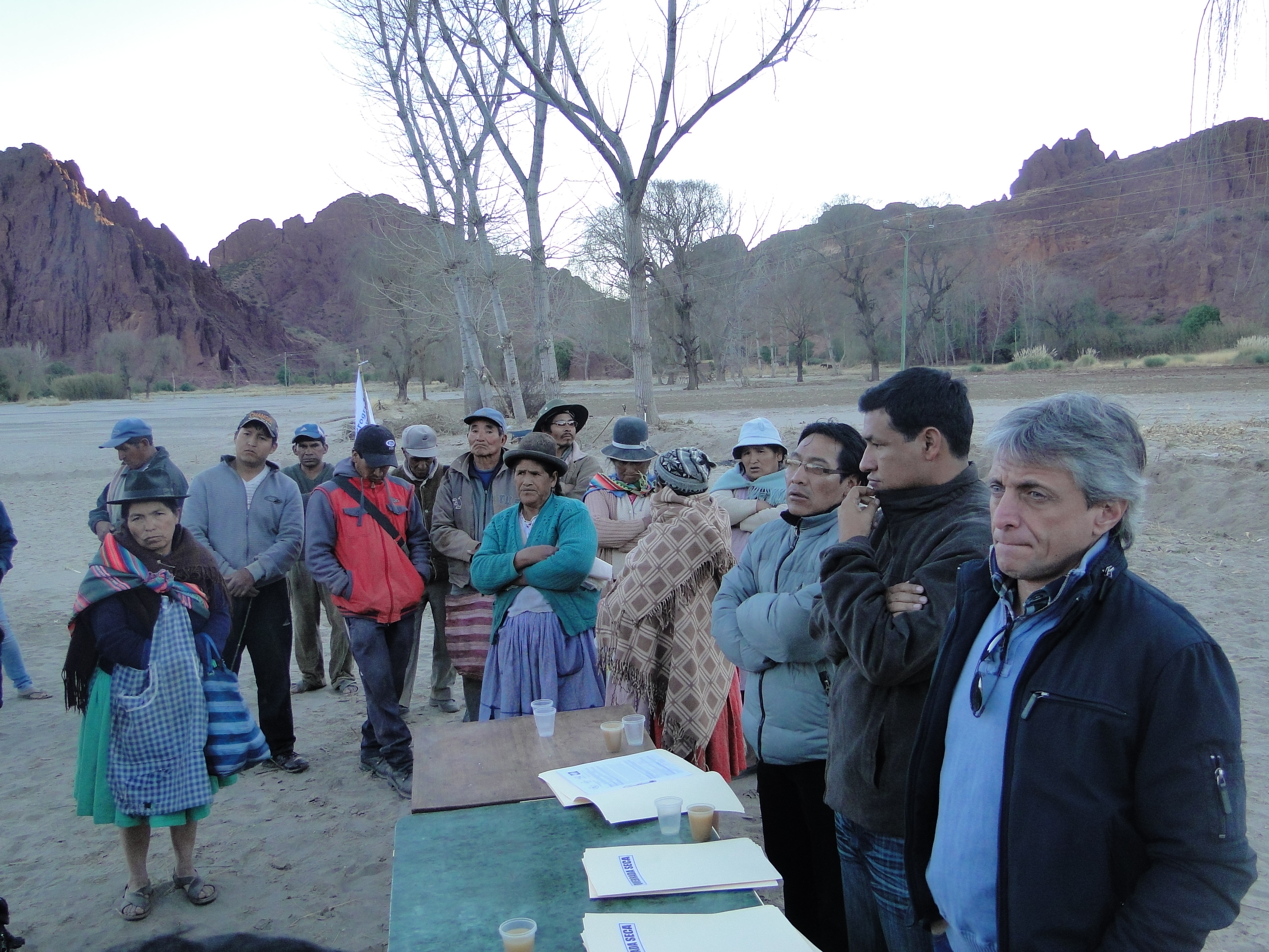 Bolivia: Comunidades de La Cuenca del Río San Juan del Oro rehabilitan sus medios de vida