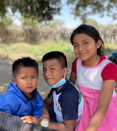 Portrait of Maria´s family living in Sechura Desert where they have a farm. | © WFP/Tayra Pinzón