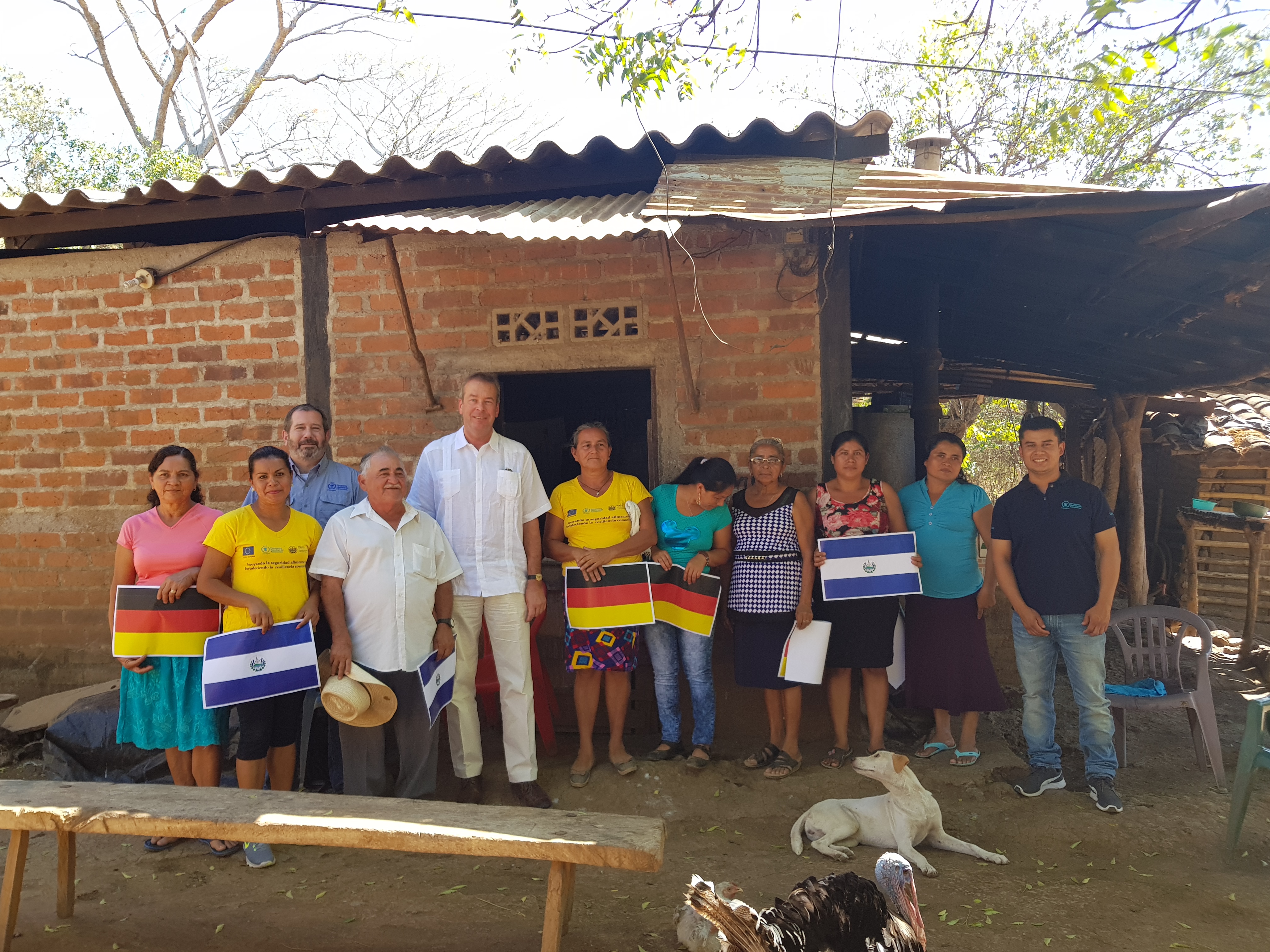 Embajada de Alemania y PMA fortalecen la seguridad alimentaria en la Comunidad 14 de Julio en Jiquilisco