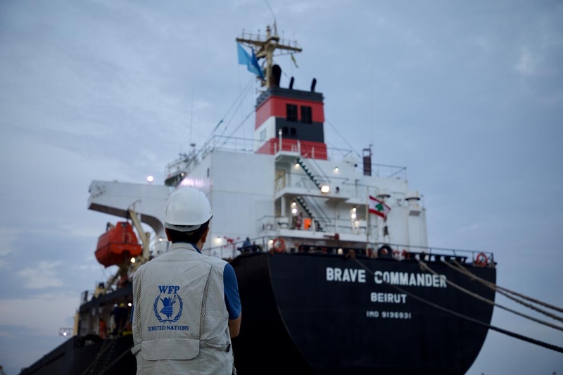 Fotografía del buque Brave Commander fletado por el WFP, primer buque en salir con carga humanitaria desde el puerto de Odesa.