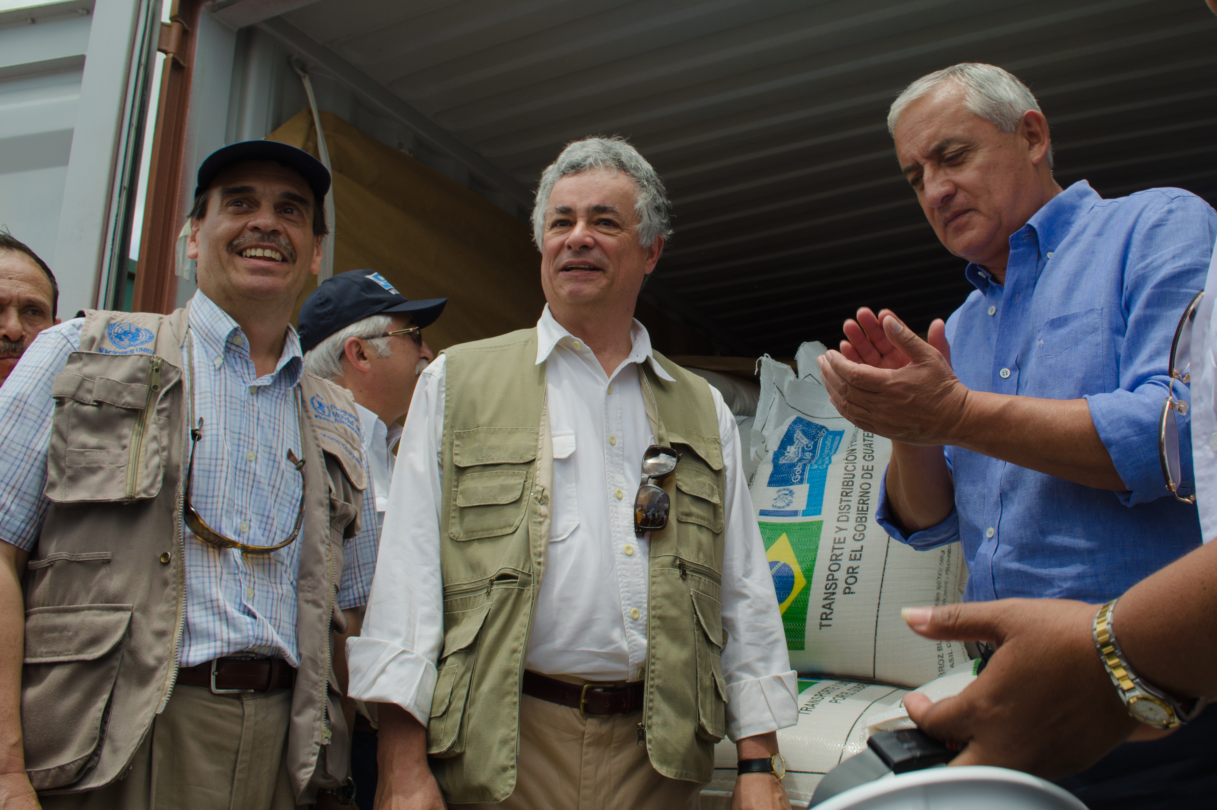 Gobierno recibe alimentos donados por Brasil para asistir a familias afectadas por la sequía