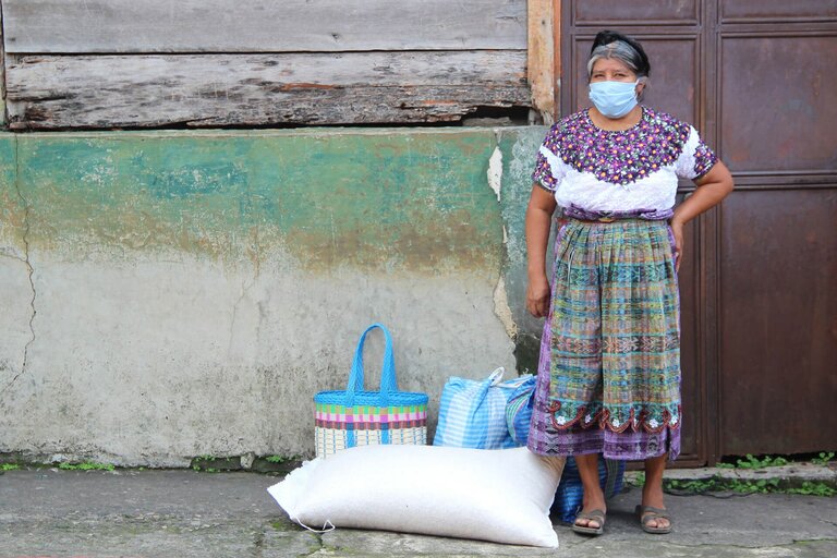 Las secuelas del coronavirus afectan a familias pobres en Guatemala