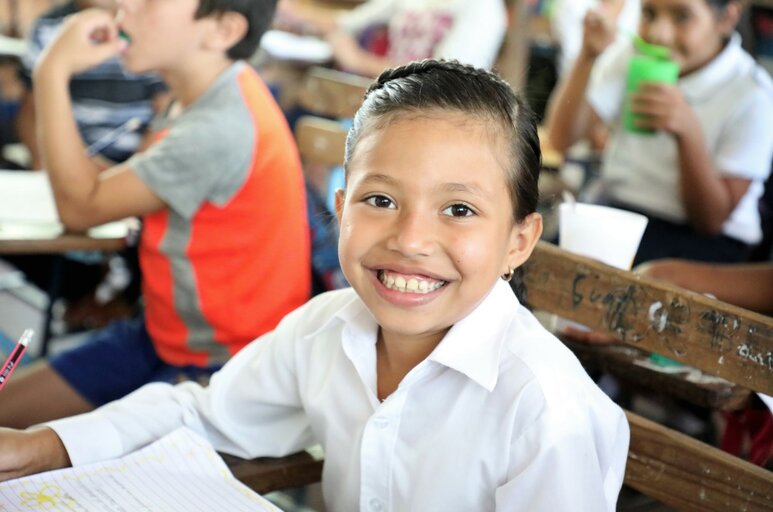 El Reino de Arabia Saudita entrega nueva contribución de dátiles para la merienda escolar en Nicaragua