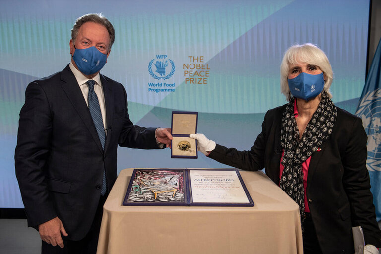 El Director Ejecutivo de WFP exhorta en su discurso de aceptación del Nobel de la Paz a usar la riqueza mundial para evitar la hambruna