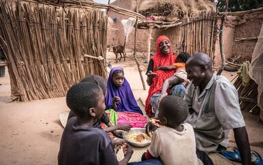 © WFP/Evelyn Fey Entrevista a Balki Mamane, beneficiaria del WFP, 30 años y madre de seis hijos.