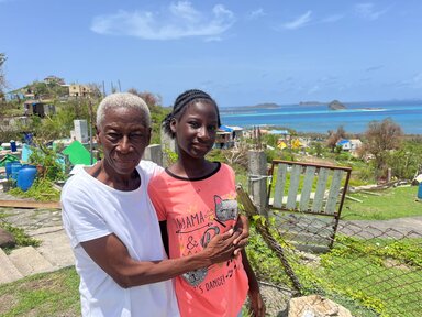 WFP apoya a los residentes de la isla Carriacou afectados por el huracán Beryl.