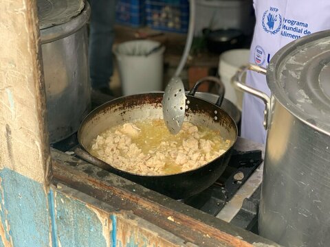 Las ollas de la bondad de Perú: WFP sirve platos en comunidades remotas