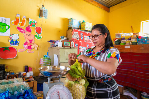  Guatemala: Cómo los agricultores apoyados por WFP mantienen nutridos a estudiantes 