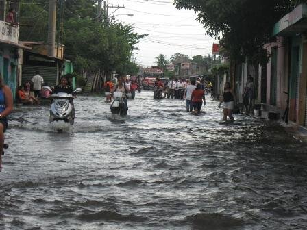 Guatemala: 100,000 damnificados reciben alimentos
