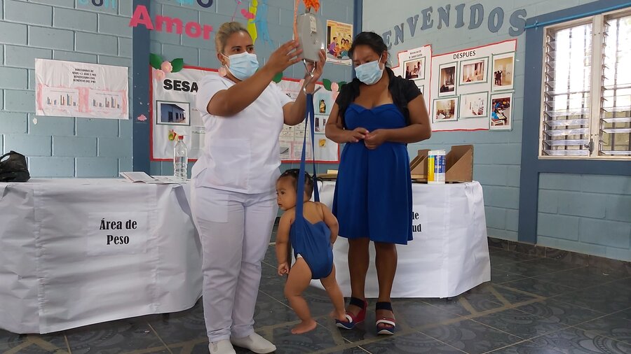 Edith voluntaria Honduras 01