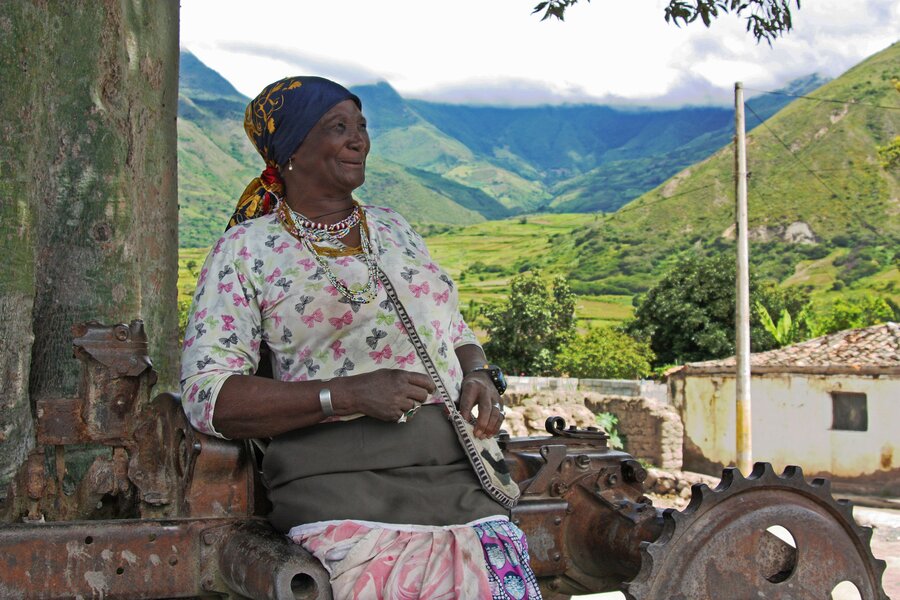 Partera Y Guardiana De Los Saberes Ancestrales En Ecuador | World Food ...