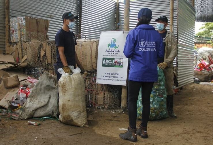 WFP visita la planta de reciclaje en Arauca en donde laboran migrantes venezolanos.