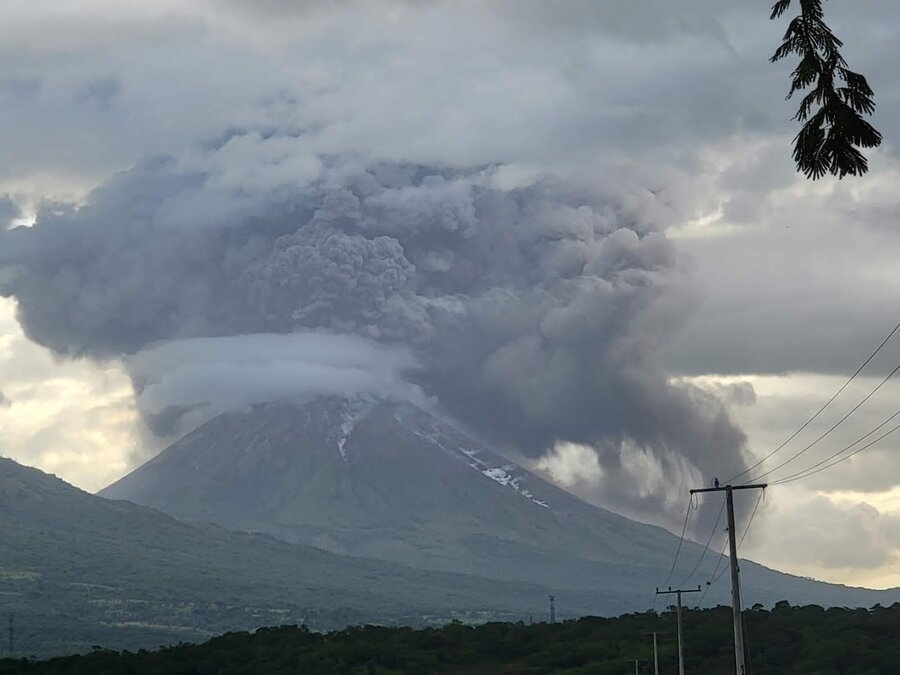 Erupción del volcán San Cristóbal, Nicaragua, el 5 de julio de 2023. Foto: Cortesía/SINAPRED