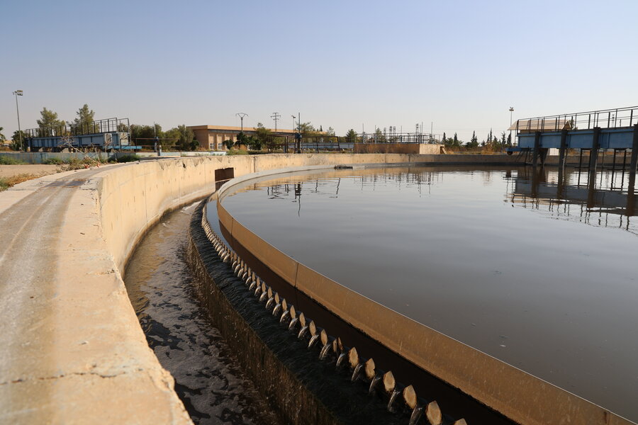 Fotos del antes y el después de la planta de tratamiento de agua. Foto: WFP/Hussam Alsaleh