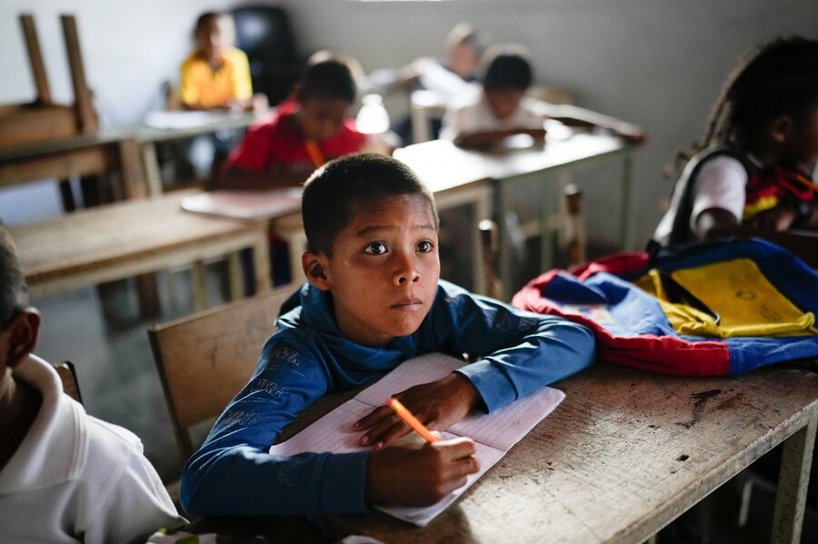 El programa de comidas escolares de WFP abarca más de 180 escuelas a lo largo del río Orinoco. Foto: WFP / Matías Delacroix
