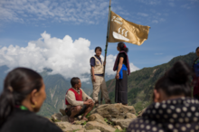 El PMA planta en el himalaya la bandera del Hambre Cero en vísperas de los Objetivos Mundiales