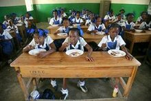 Haití: más de 1 millón de niños recibirán comidas en las escuelas