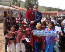 Bolivia: Director Regional destaca el valor de la nutrición durante visita