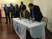 UNICEF y WFP firman acuerdo para fortalecer los programas de transferencias monetarias de los gobiernos para responder a las emergencias